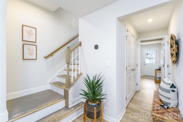 2102 Trout Lily Lane, Matthews, NC 28104