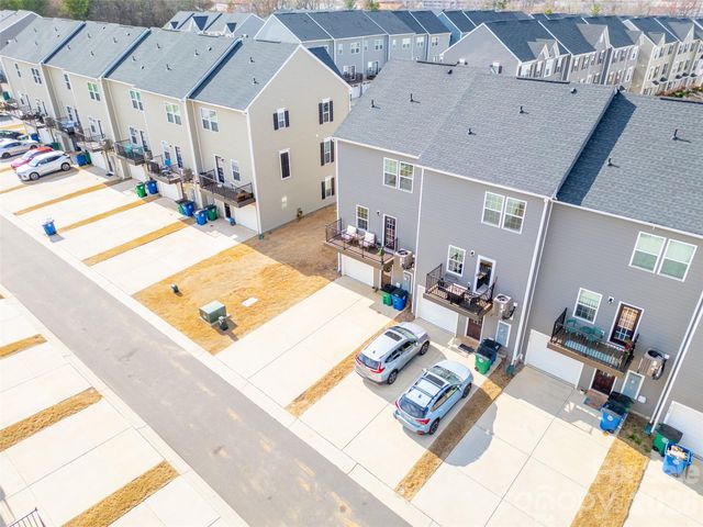 2102 Trout Lily Lane, Matthews, NC 28104