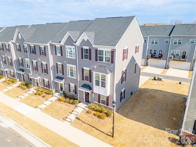 2102 Trout Lily Lane, Matthews, NC 28104