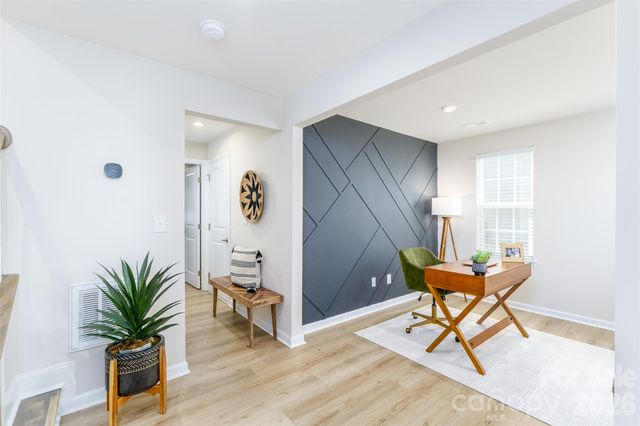 2102 Trout Lily Lane, Matthews, NC 28104