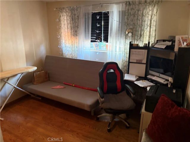 2567 E Chevy Chase, Glendale, CA 91206