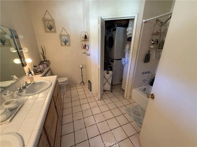 2567 E Chevy Chase, Glendale, CA 91206