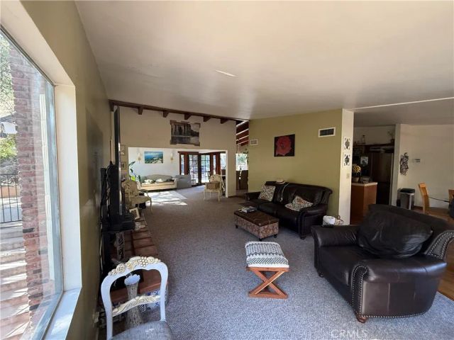 2567 E Chevy Chase, Glendale, CA 91206
