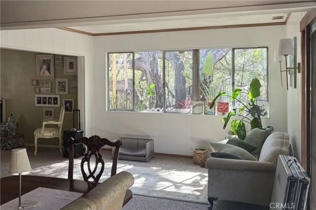 2567 E Chevy Chase, Glendale, CA 91206