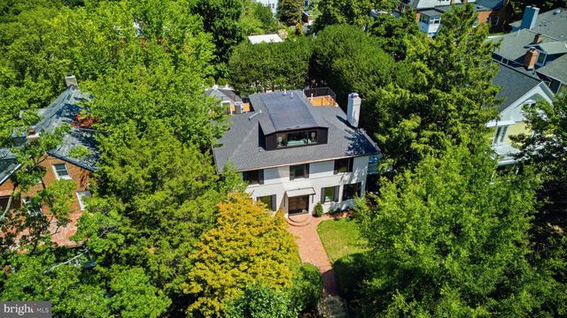3811 FULTON ST NW, Washington, DC 20007