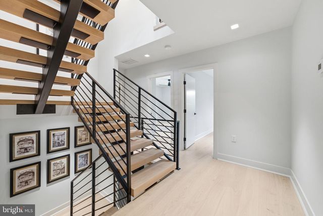 3811 FULTON ST NW, Washington, DC 20007