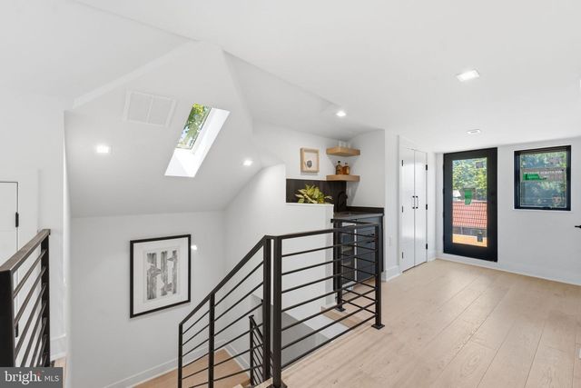 3811 FULTON ST NW, Washington, DC 20007