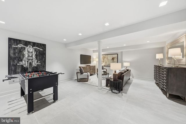 3811 FULTON ST NW, Washington, DC 20007