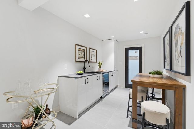 3811 FULTON ST NW, Washington, DC 20007