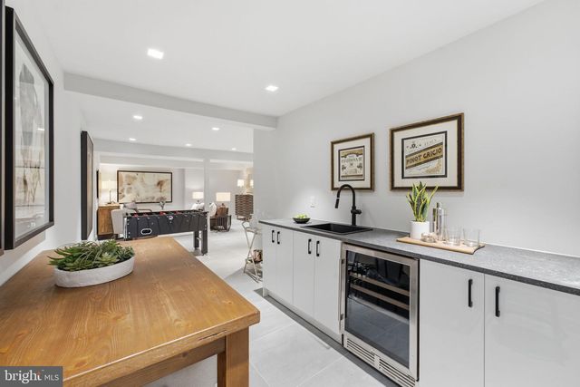 3811 FULTON ST NW, Washington, DC 20007