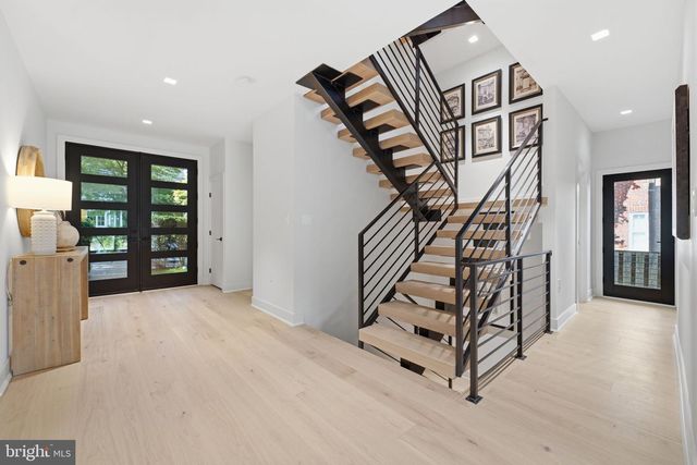 3811 FULTON ST NW, Washington, DC 20007