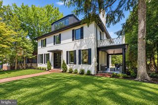 3811 FULTON ST NW, Washington, DC 20007