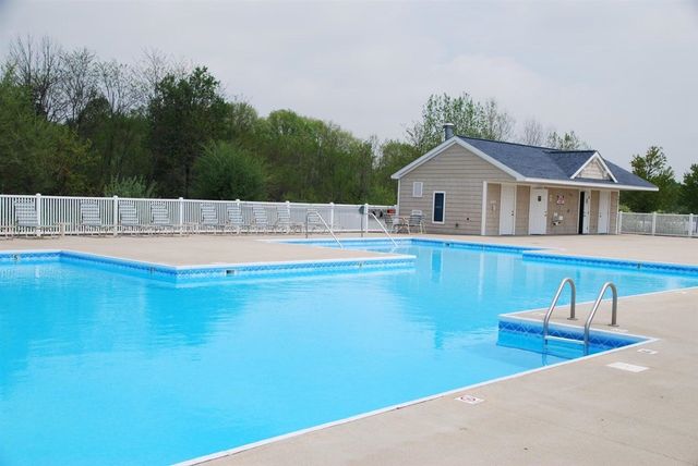 4314 St Annes Avenue 13, Kentwood, MI 49512