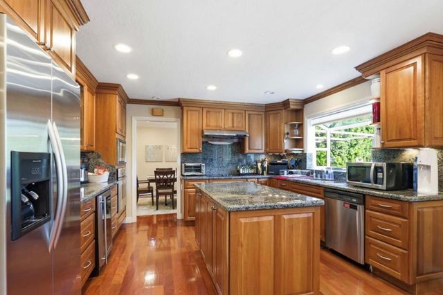 20234 Edinburgh Drive, Saratoga, CA 95070
