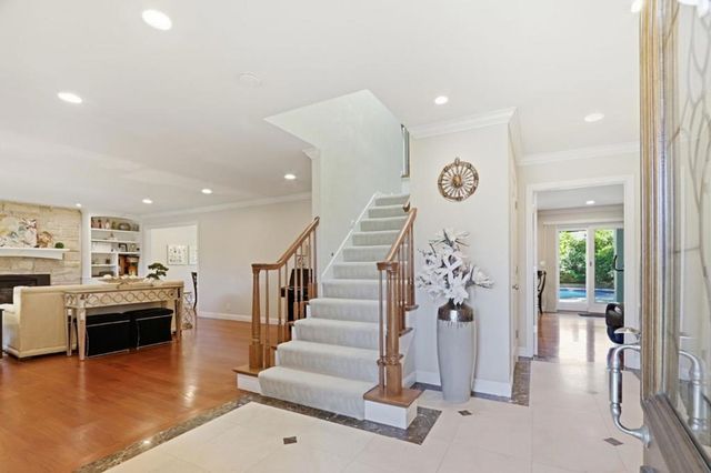 20234 Edinburgh Drive, Saratoga, CA 95070