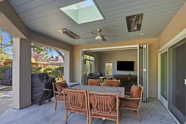 20234 Edinburgh Drive, Saratoga, CA 95070