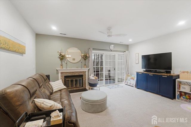 1103 Hickory Court, South Brunswick, NJ 08852