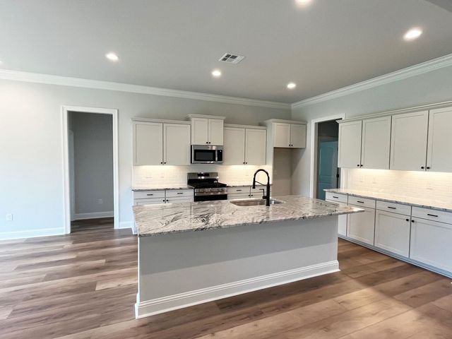 234 Woodcrest Drive, Stonewall, LA 71078