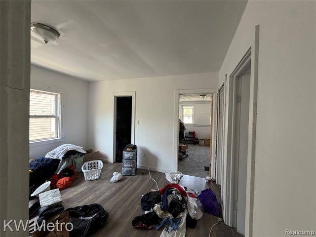4797 Saint Clair Street, Detroit, MI 48214