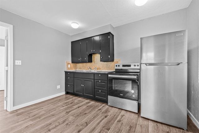 30 LYNN WAY, Madeira Beach, FL 33708