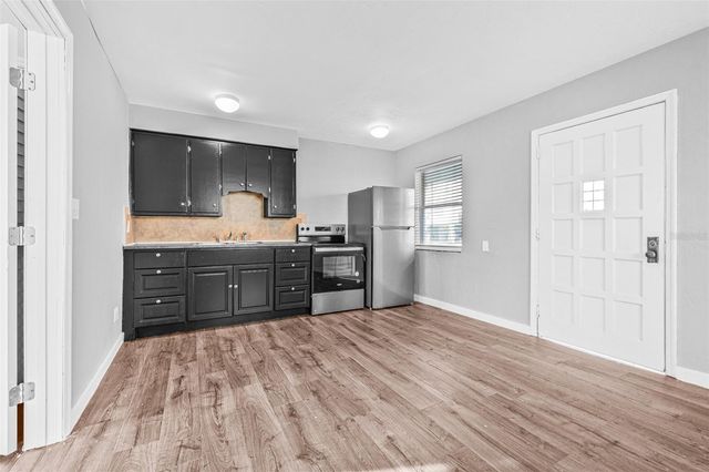 30 LYNN WAY, Madeira Beach, FL 33708