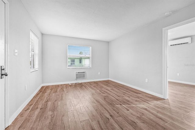 30 LYNN WAY, Madeira Beach, FL 33708