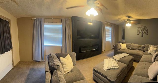 3411 Thermal Place, Thermal, CA 92274