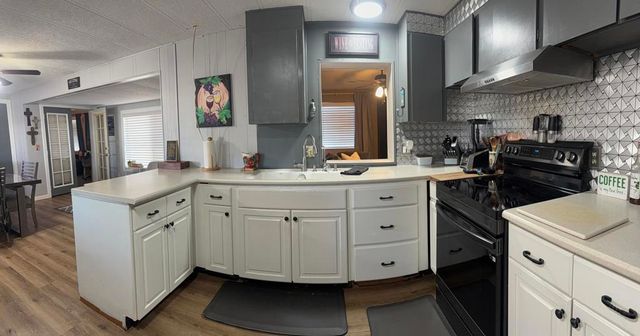 3411 Thermal Place, Thermal, CA 92274