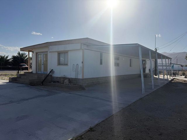 3411 Thermal Place, Thermal, CA 92274