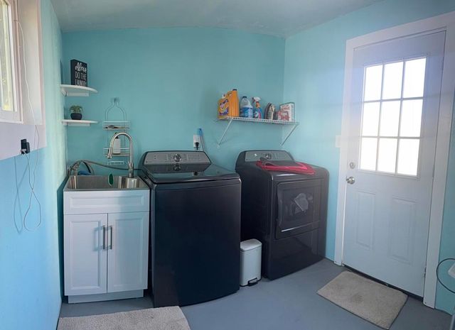 3411 Thermal Place, Thermal, CA 92274