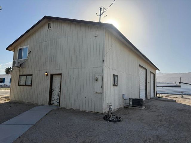 3411 Thermal Place, Thermal, CA 92274