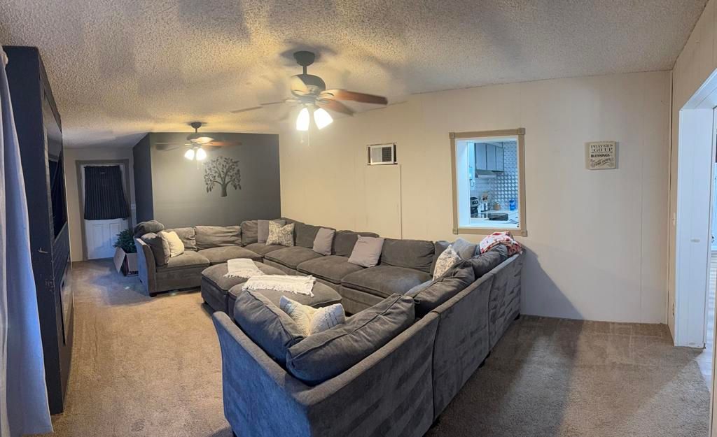 Image 19 of property listing at 3411 Thermal Place, Thermal, CA 92274