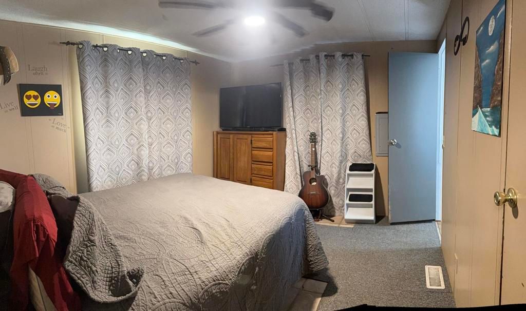 Image 32 of property listing at 3411 Thermal Place, Thermal, CA 92274