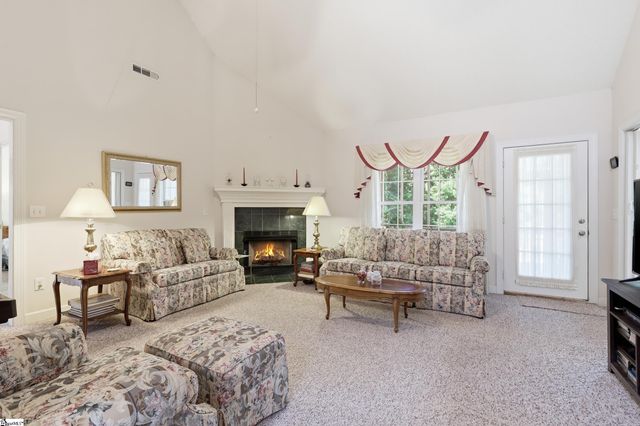 105 Taxiway Avenue, Easley, SC 29640