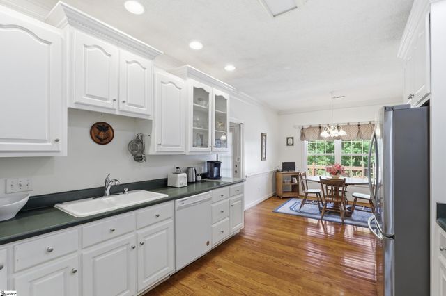 105 Taxiway Avenue, Easley, SC 29640