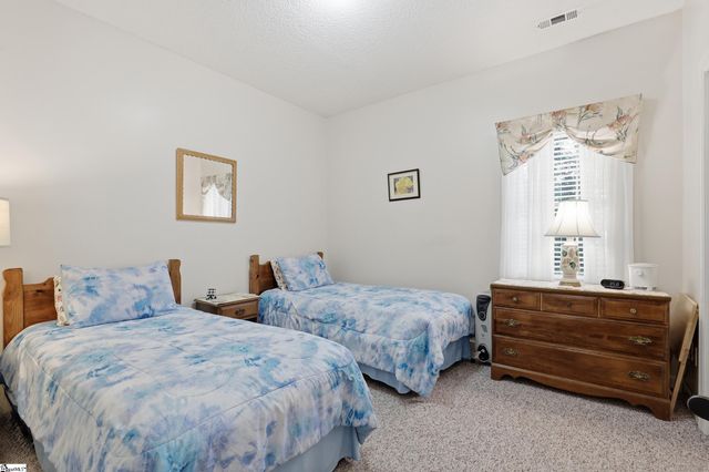 105 Taxiway Avenue, Easley, SC 29640