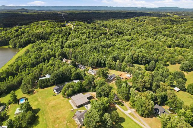 105 Taxiway Avenue, Easley, SC 29640