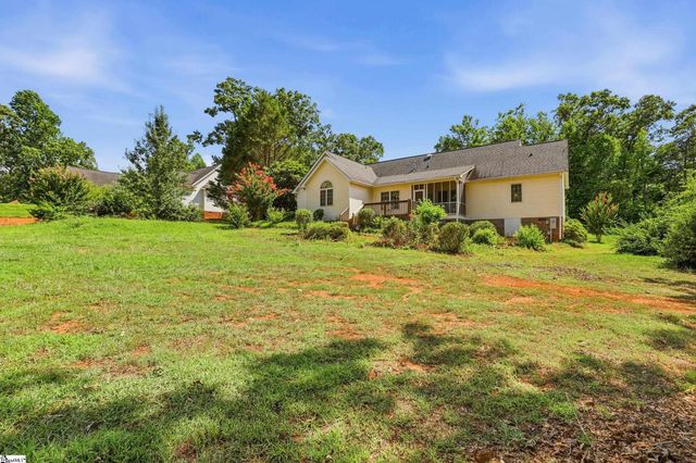 105 Taxiway Avenue, Easley, SC 29640