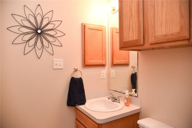 3813 Oldenburg, College Station, TX 77845