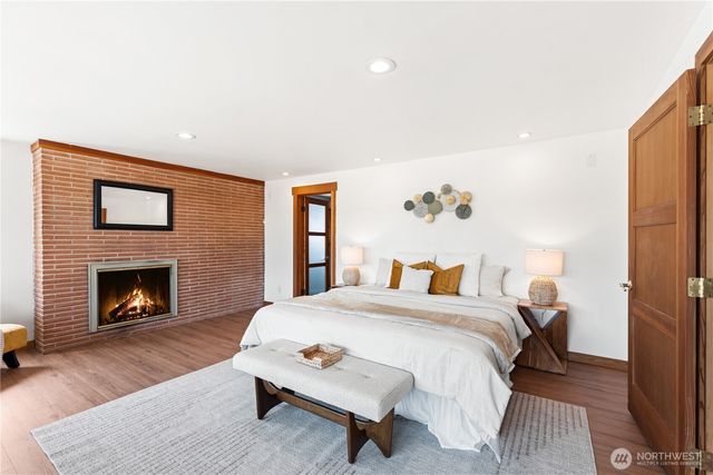 3920 NE 157th Place, Lake Forest Park, WA 98155