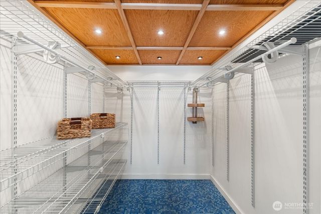 3920 NE 157th Place, Lake Forest Park, WA 98155