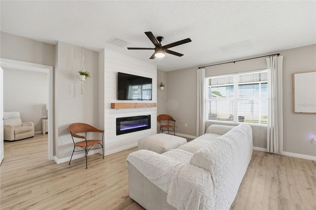 1895 GREEN DRAGON DRIVE, St Cloud, FL 34771