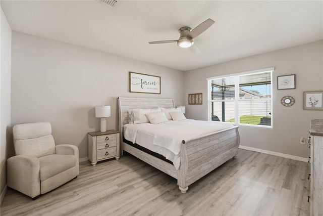 1895 GREEN DRAGON DRIVE, St Cloud, FL 34771