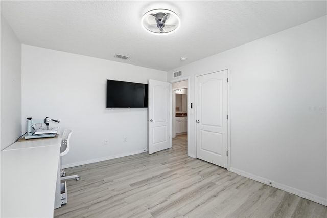 1895 GREEN DRAGON DRIVE, St Cloud, FL 34771