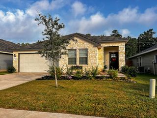 310 Comal Drive, Huntsville, TX 77340
