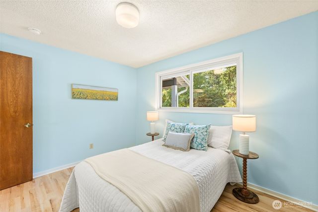 10514 SW 110th Street, Vashon, WA 98070