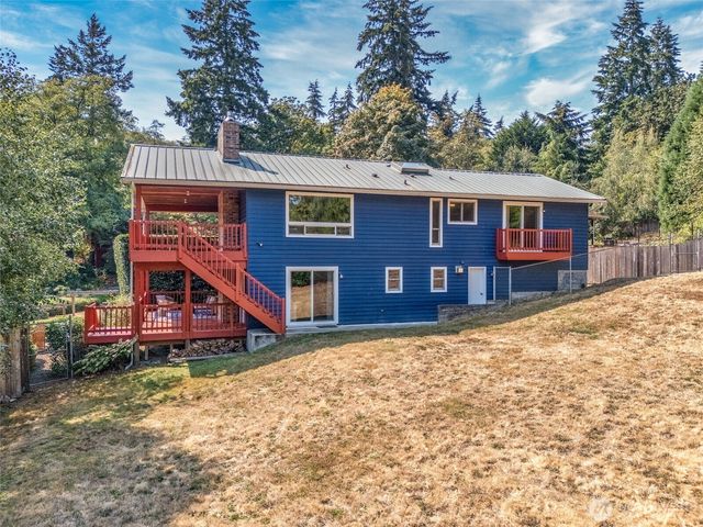 10514 SW 110th Street, Vashon, WA 98070