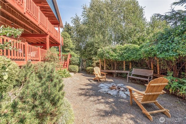 10514 SW 110th Street, Vashon, WA 98070