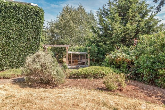 10514 SW 110th Street, Vashon, WA 98070
