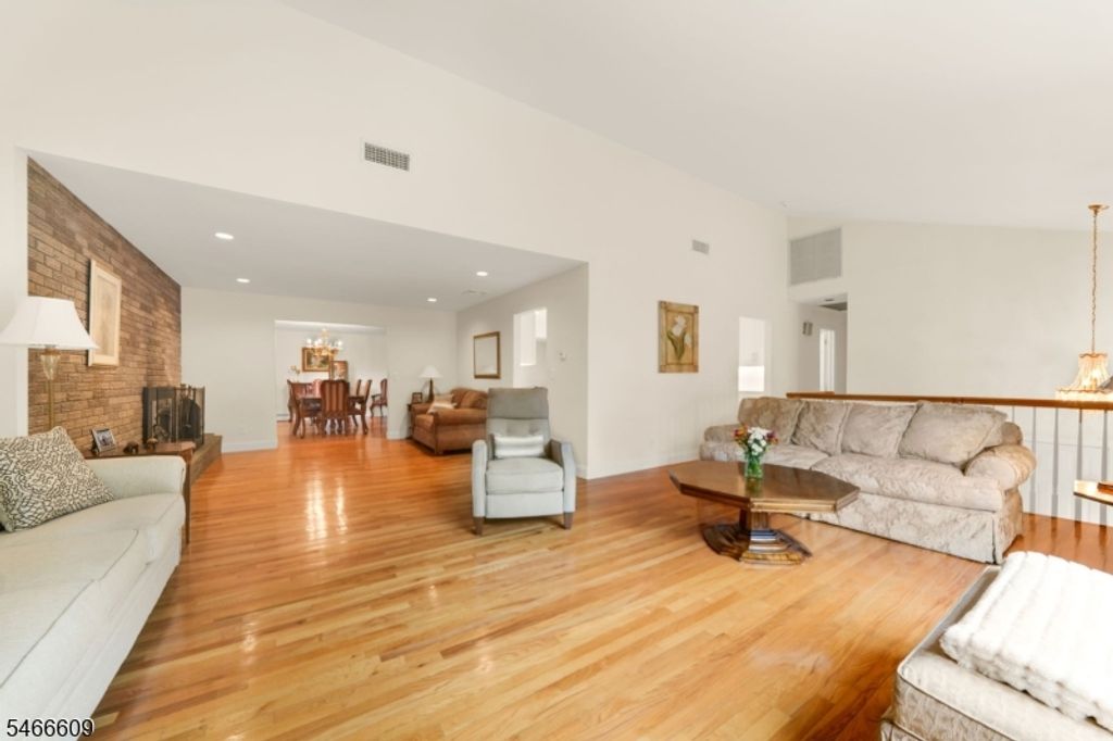 10 Edward Circle, Montville Twp., NJ 07045 — photo 5